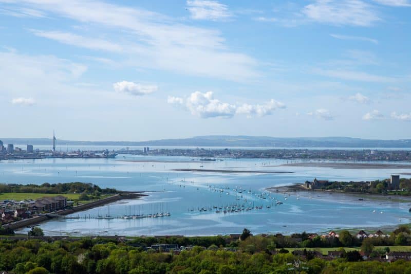 Looking,Down,On,Portsmouth,Harbour,Showing,The,Spinnaker,Tower,And
